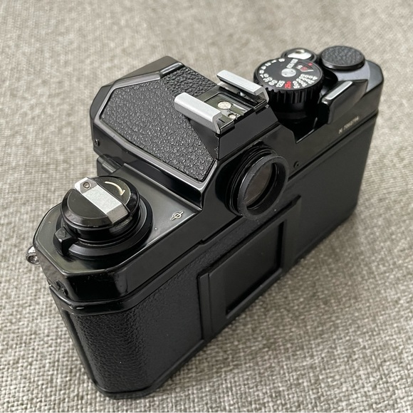 [SOLD] Nikon FM2n Black 35mm SLR Film Camera Body And MD-12 Motor Drive - Picture 10 of 16